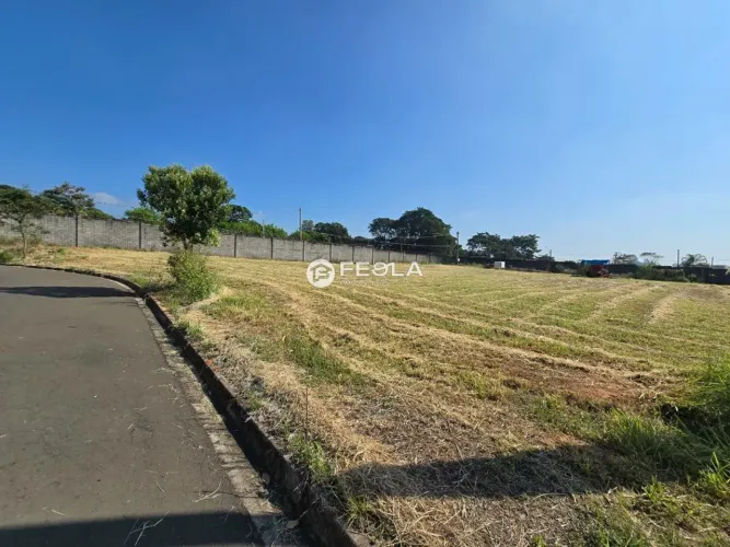 Terreno à venda em Limeira, Parque Industrial Souza Queiroz, com 1241.06 m²