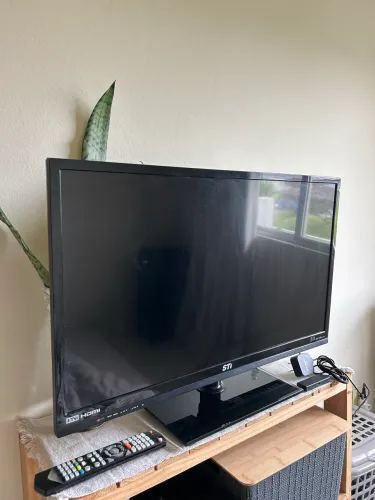 TV 32 Polegadas + Amazon Fire TV Stick