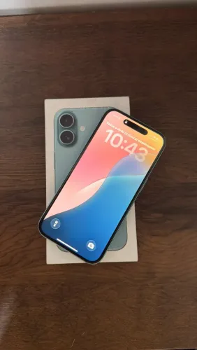 iPhone 16 128 GB - Excelente Estado