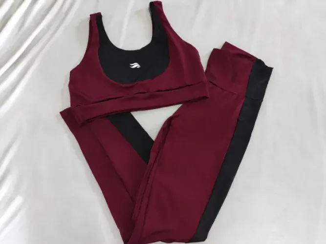 CONJUNTO ACADEMIA CALÇA + TOP, TAMANHO G 42/44, BOJO REMOVÍVEL SUPLEX 300G