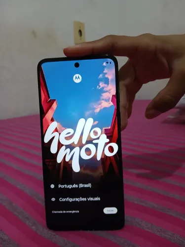 Motorola G54