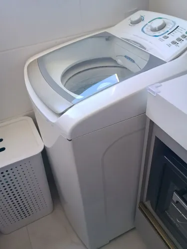 Máquina de lavar roupa Eletrolux 10k