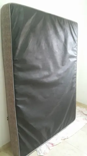 Colchão semi ortopédico semi novo quen d 33