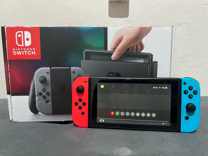 Nintendo Switch 
