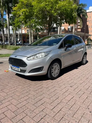 Ford Fiesta 1.5 16V Flex Mec. 5P 2014