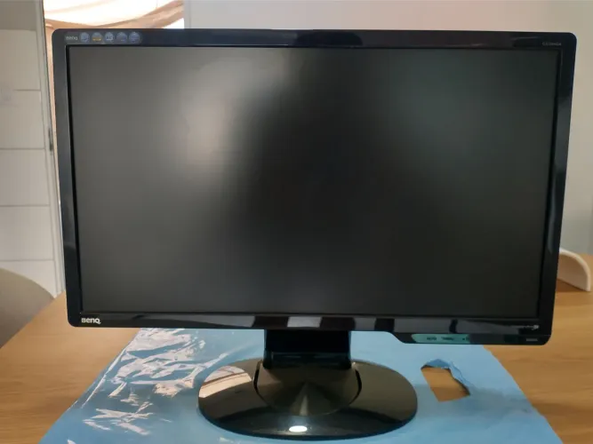 Monitor fullhd 22 polegadas Benq funciona 100%