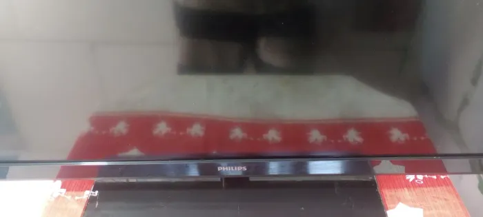 Vendo uma tv Philips 47 pol. e uma tv Samsung  50 pol.