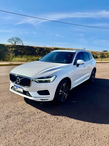 Volvo XC 60 T-5 Momentum 2.0 254cv AWD 5P 2018