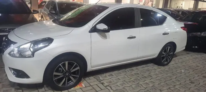 Nissan Versa SL 1.6 16V Flexstart 4P Aut. 2019