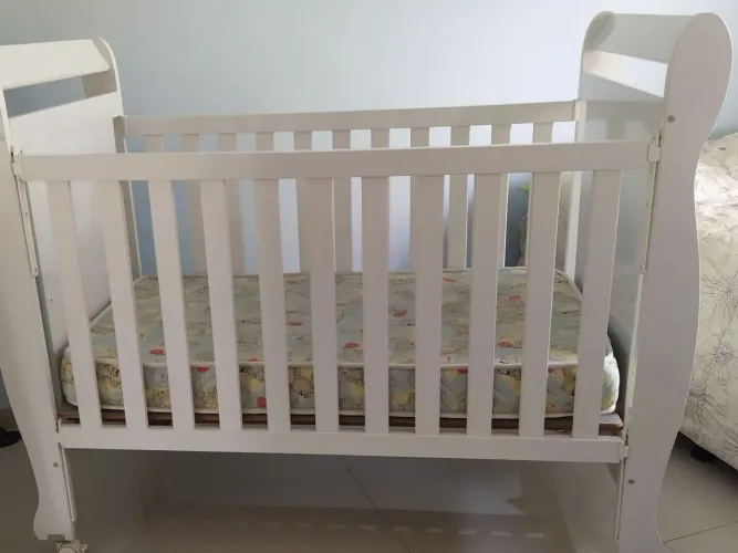 Berço/ mini cama / 3 em 1