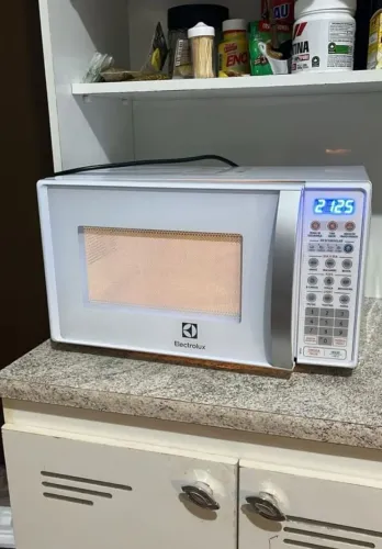 Microondas Eletrolux 127v entrego