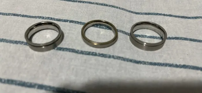 Par de Alianças em Aço Inox + Estojo | Modernas e Elegantes