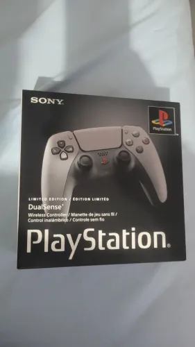 Dualsense Playstation Edição 30 Anos LACRADO para colecionador ou uso