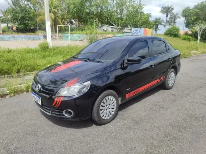 Volkswagen Voyage Trend 1.6 MI Total Flex 8V 4P 2013