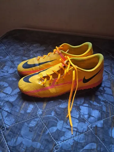 Chuteira nike