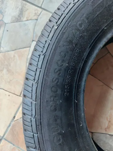 Pneu aro 16/215/65 recapado 