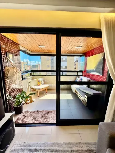 Edf. Piazza Cortona para venda possui 131metros quadrados com 3 quartos em Ponta Verde - M