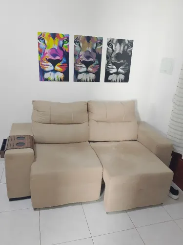 Sofá retrato de 2m novo