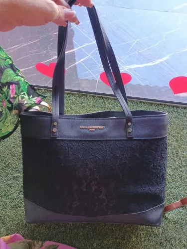 Bolsa grife Karl lagerfeld paris