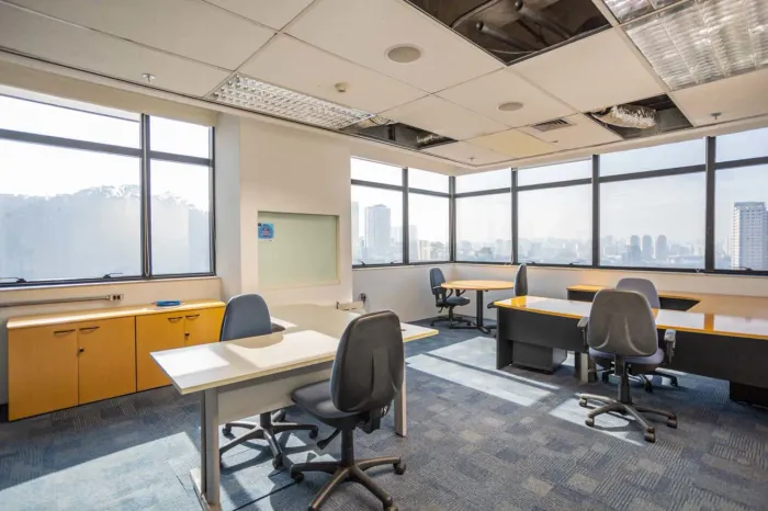 Prédio comercial na Avenida Giovanni Gronchi, N. 7143 - 8 Andar 1200 m²