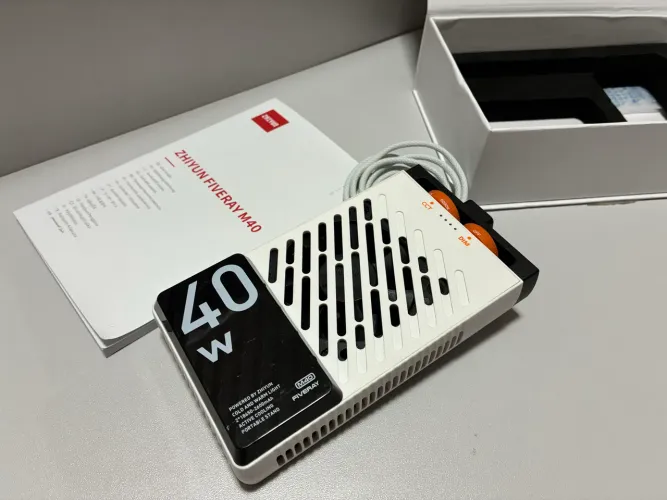 Zhiyun Fiveray M40 Usada
