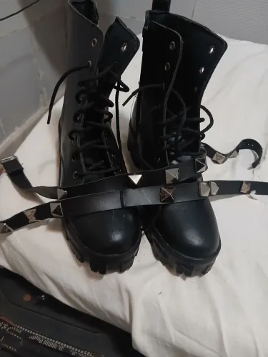Bota da moda número 39