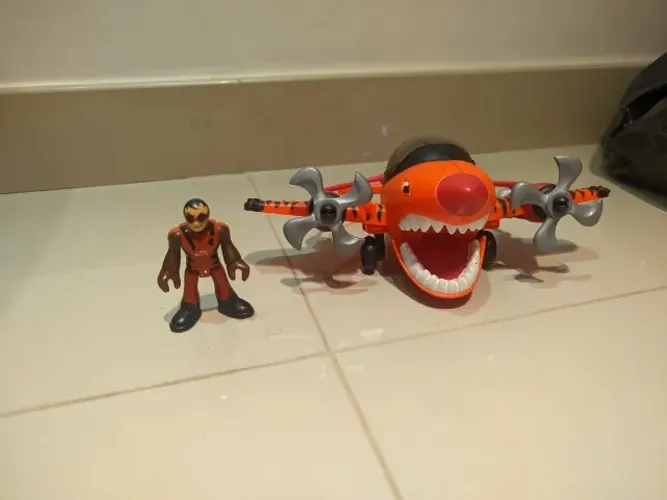 Imaginext Avião Sky Racer Tubarão Tigre Fisher-price