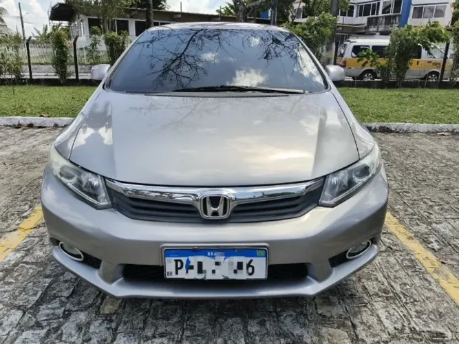 Honda Civic Sedan LXS 1.8/1.8 Flex 16V Aut. 4P 2014