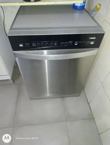 Vendo lava louça blf14 Brastemp inox 