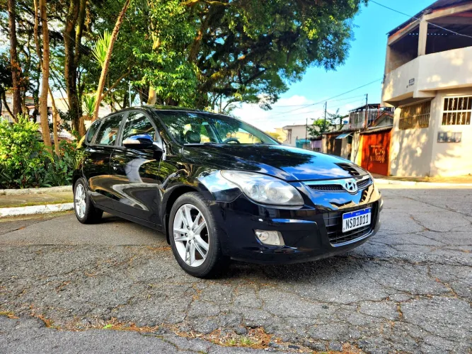 Hyundai I30CW 2.0 16V 145cv Aut. 5P 2011
