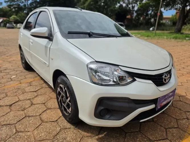 Toyota Etios X Sedan 1.5 Flex 16V 4P Mec. 2018