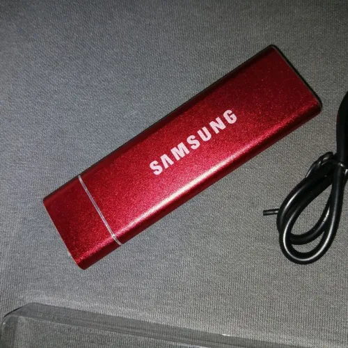 Memória externa samsung 3 terabytes - novo 