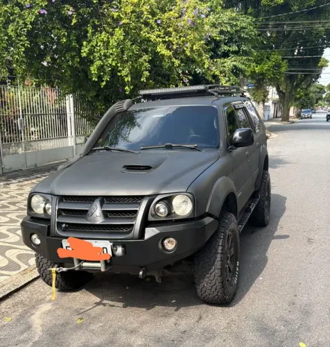 Mitsubishi Pajero Sport HPE 2.5 4X4 Diesel Aut. 2011