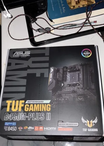 PLACA MÃE ASUS TUF GAMING B450M-plus II NUNCA USADA NOVA LACRADA