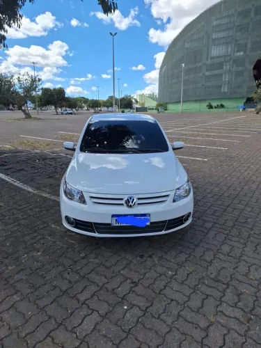 Volkswagen Voyage Comf/highli. 1.6 MI T.flex 8V 4P 2010