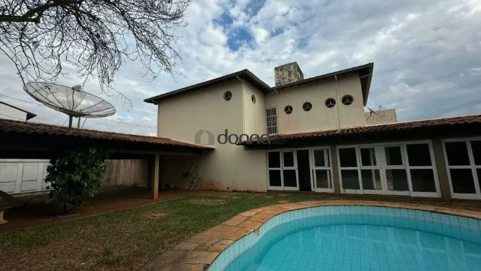 Casa residencial para aluguel em Uberaba (Vila Olímpica) 5 quartos, piscina e espaço gour
