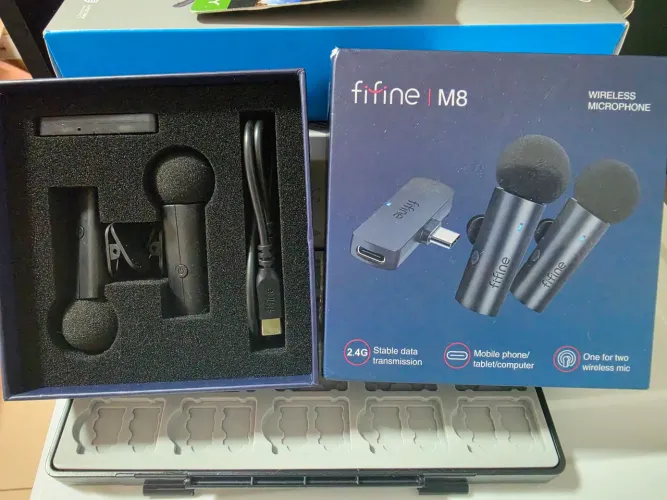 Microfone duplo sem fio Fifine M8 lapela + USB-C sem uso