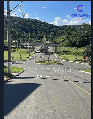 Lote com 484m2 leve aclive , vista para mata no Condomínio Nova Gramado