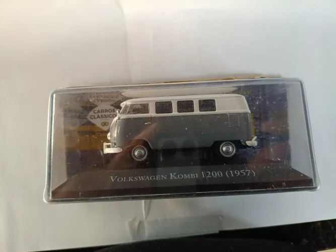 Kombi 1200 1957 coleção carros clássicos do Brasil 