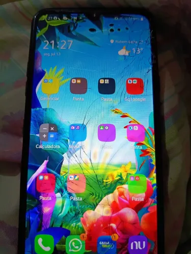 Celular LG funcionando só tá com a tela rachada
