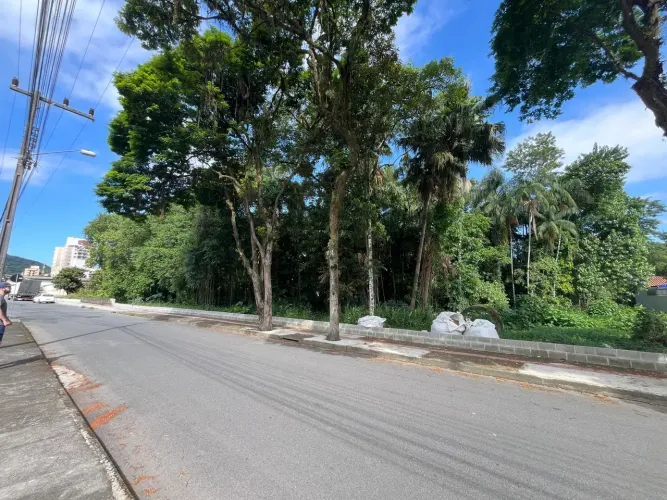 TERRENO COMERCIAL À VENDA  5.100 m² | EXCELENTE LOCALIZAÇÃO EM BOM RETIRO