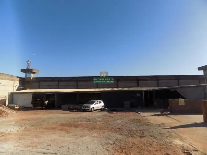 Ponto à venda em Maringá, Zona 01, com 800 m²