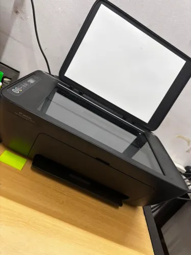 Impressora multifuncional colorida HP DeskJet