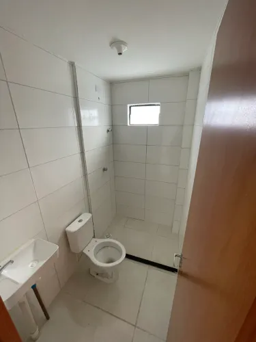 Aluga-se apartamento 