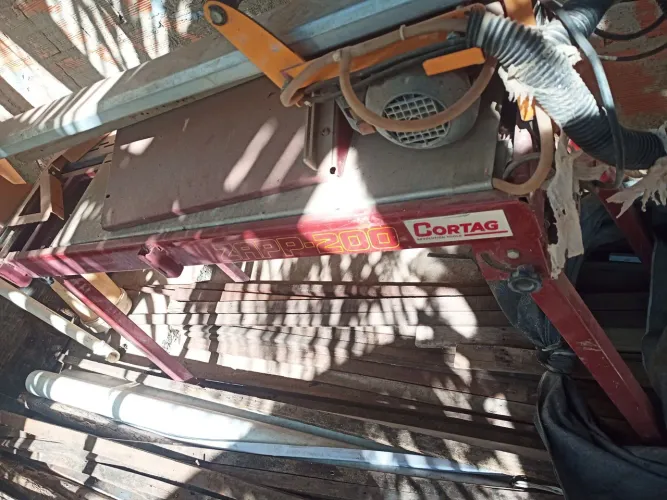 Máquina de cortar piso Cortag