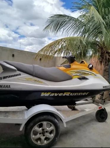 Jet ski