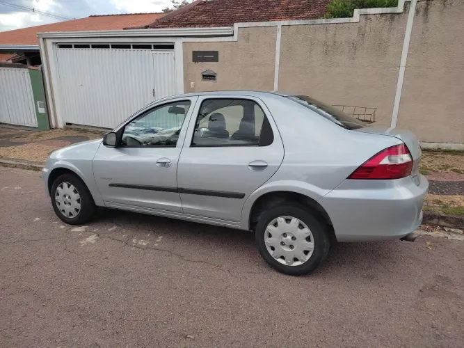 Chevrolet Prisma Sed. Maxx/ LT 1.4 8V Econof. 4P 2007