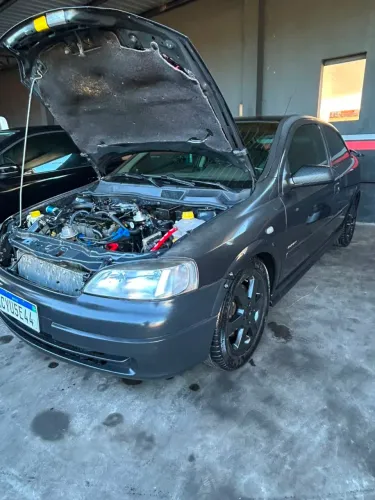 Chevrolet Astra 2.0/ CD/ Sunny/ GLS 2.0 8V 3P 2002