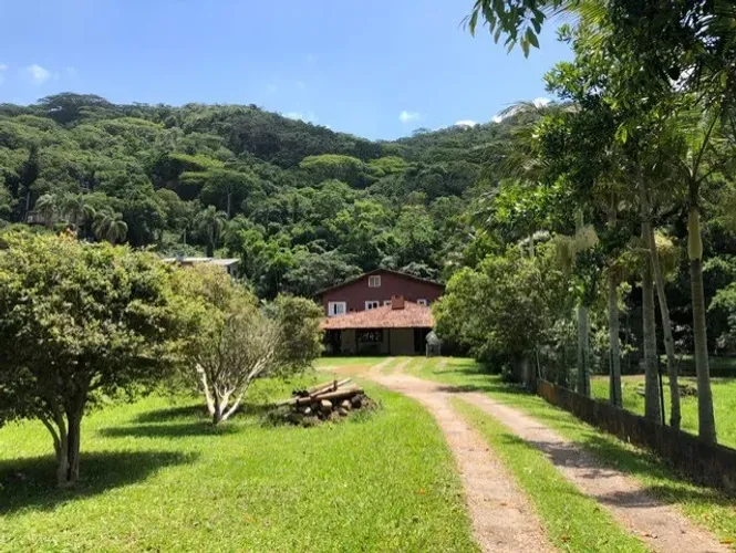 Casa para Venda em Florianópolis, Armação do Pântano do Sul, 7 dormitórios, 2 suítes, 6 ba