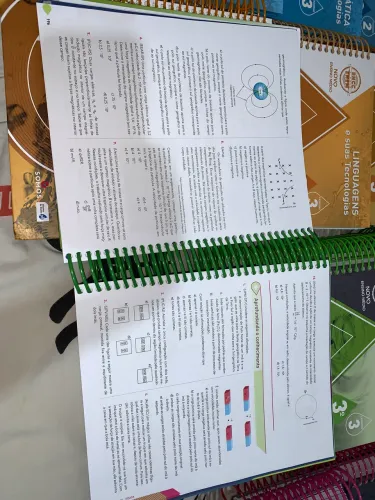 Vendo Livros sistema PH3º ano ensino médio emperfeito estado